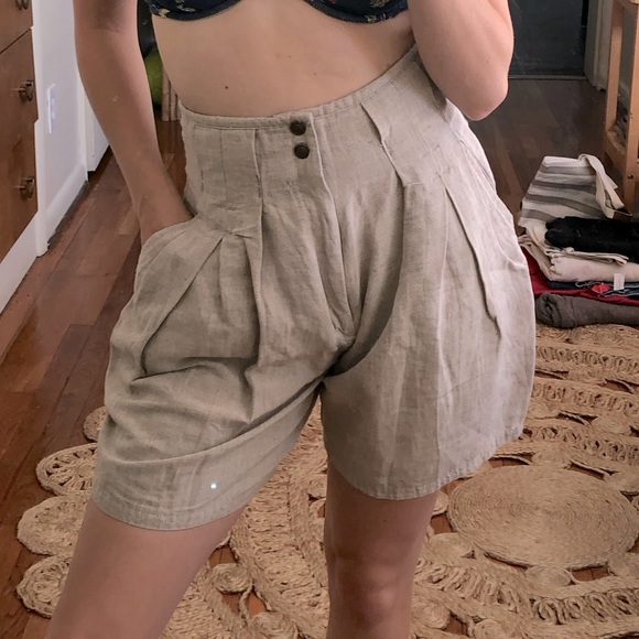 State of the Art Linen Shorts - Picture 1 of 6